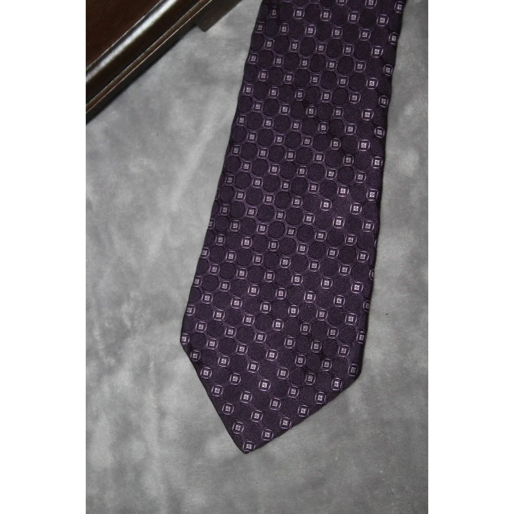 Daniel Cremieux Tie Handmade USA Purple Silk Business Necktie